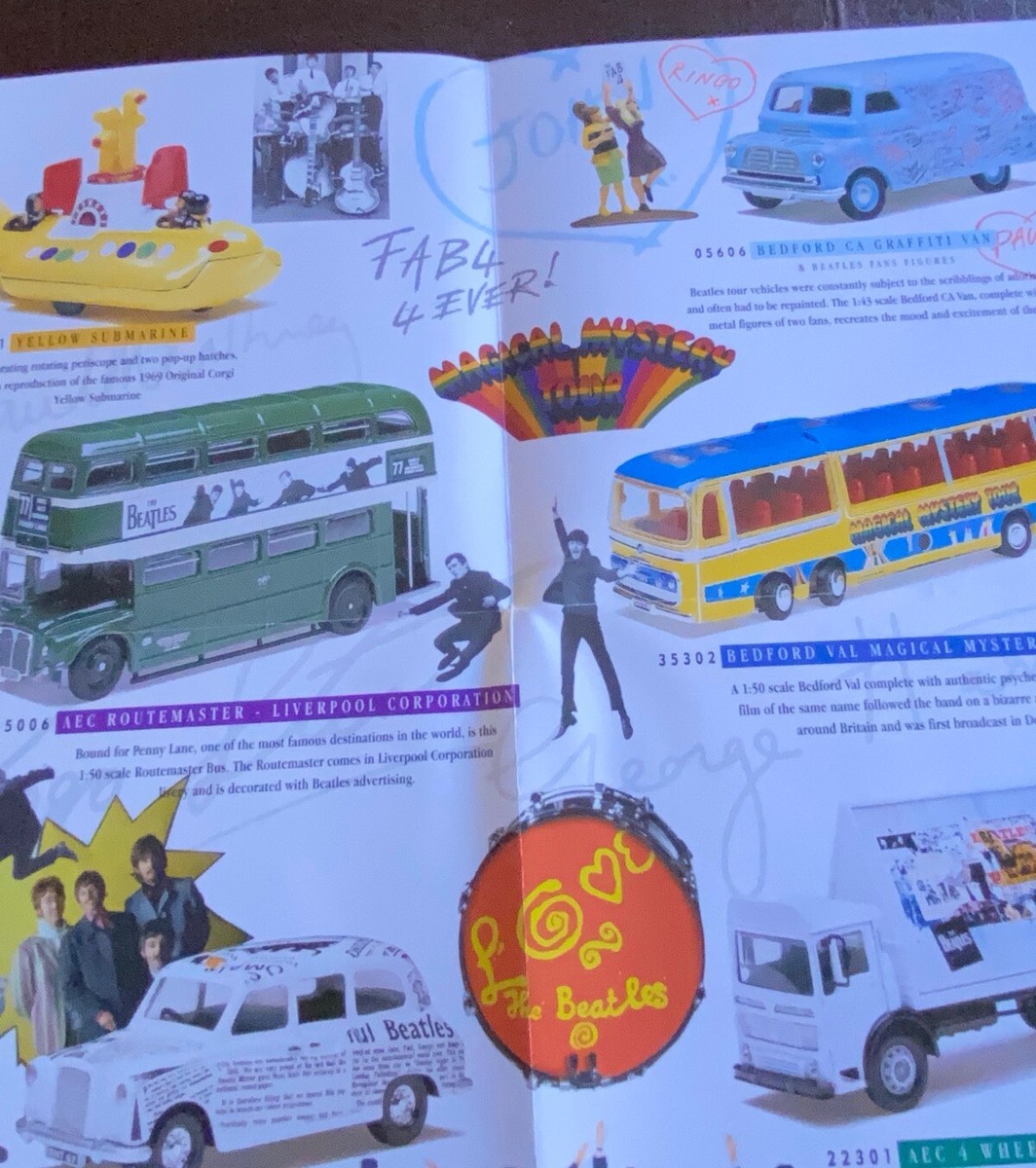 Corgi Classics THE BEATLES COLLECTION 45 - brochure Corgi Classics THE BEATLES COLLECTION 45 - brochure