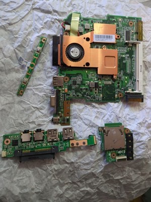ASUS Eee PC 1005P Mainboard und kleinere Boards ungeprüft
