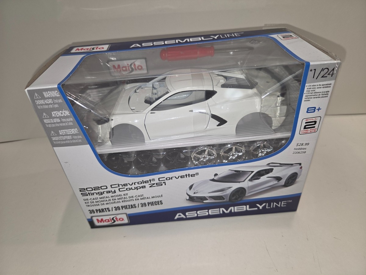 Maisto 2020 Chevrolet Corvette Stingray Coupe Z51 Diecast Car