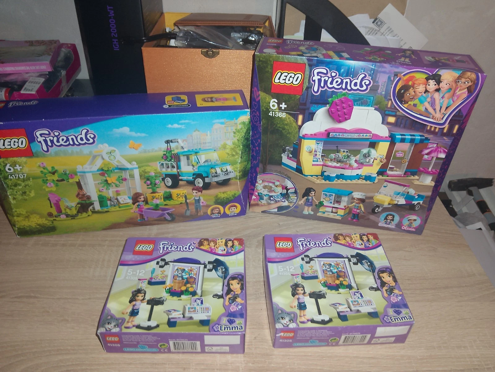 LEGO Bundle - 7x Sets NEW & BOXED - Friends, Minecraft, Disney, Creator