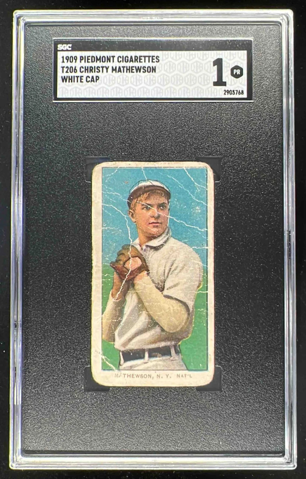1909 Piedmont Cigarettes T206 Christy Mathewson White Cap SGC 1