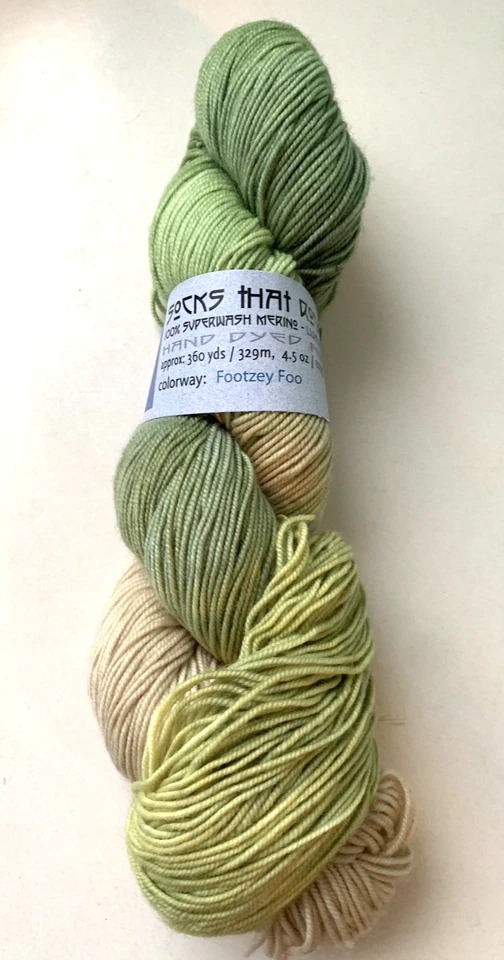 Blue Moon Fiber Arts - SOCKS THAT ROCK  Light - FOOTZEY FOO - 360 yds Merino - Image 3 of 4