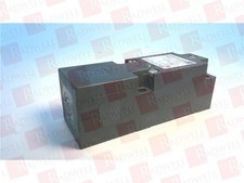 SCHNEIDER ELECTRIC XSC-C157139 / XSCC157139 (USED)