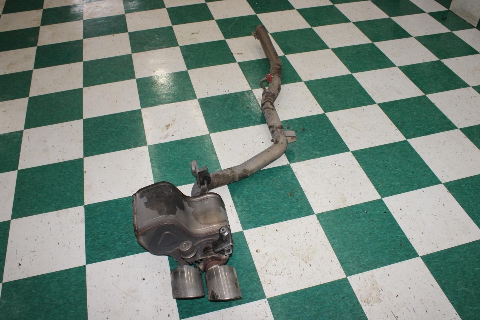 14-21 Ghibli Rear Left LH Driver Side Exhaust Pipe Muffler Dual Tips Factory OEM