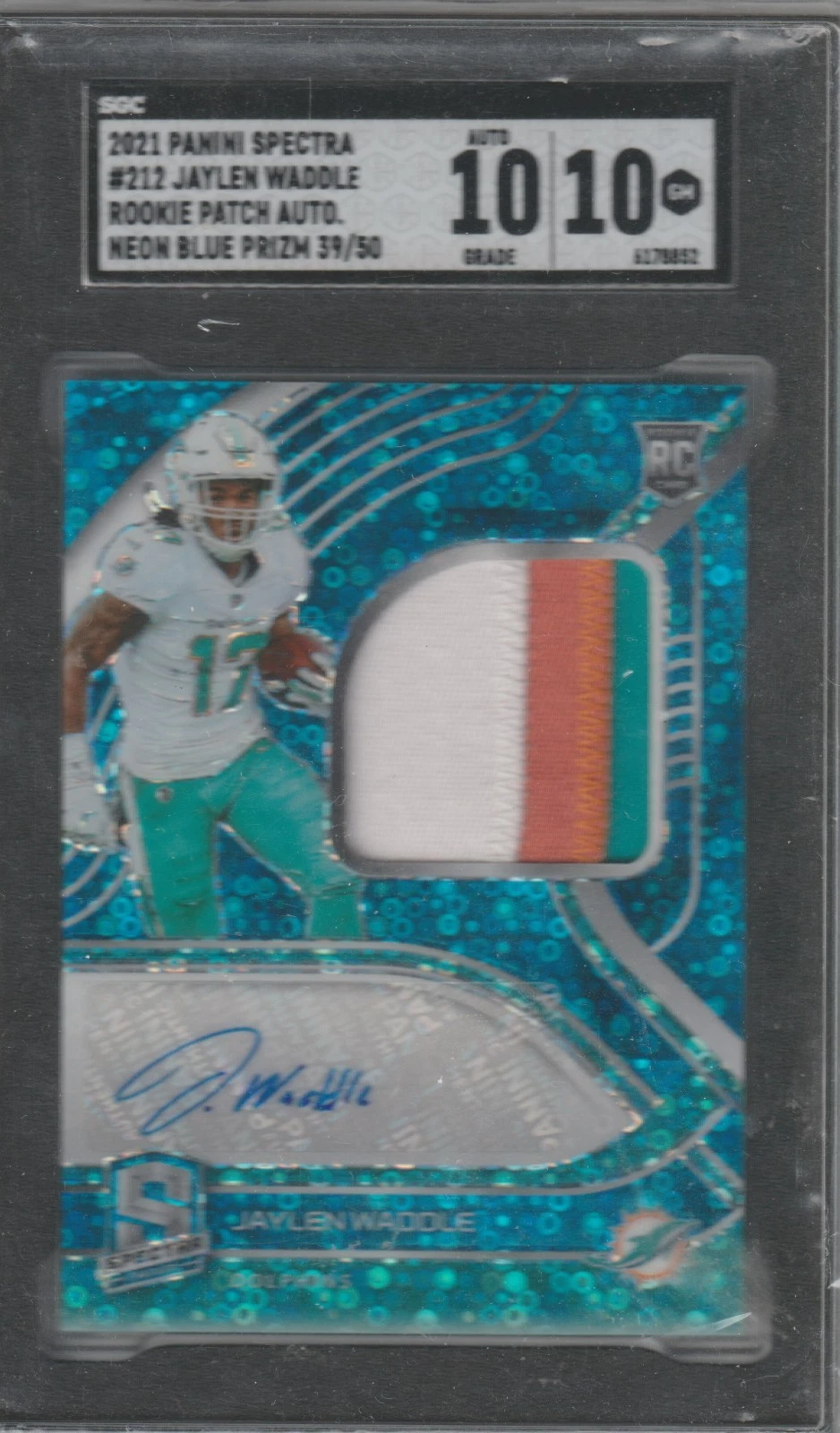 Jaylen Waddle Panini Spectra Radiant Rookie Patch Signatures #JW Neon Blue