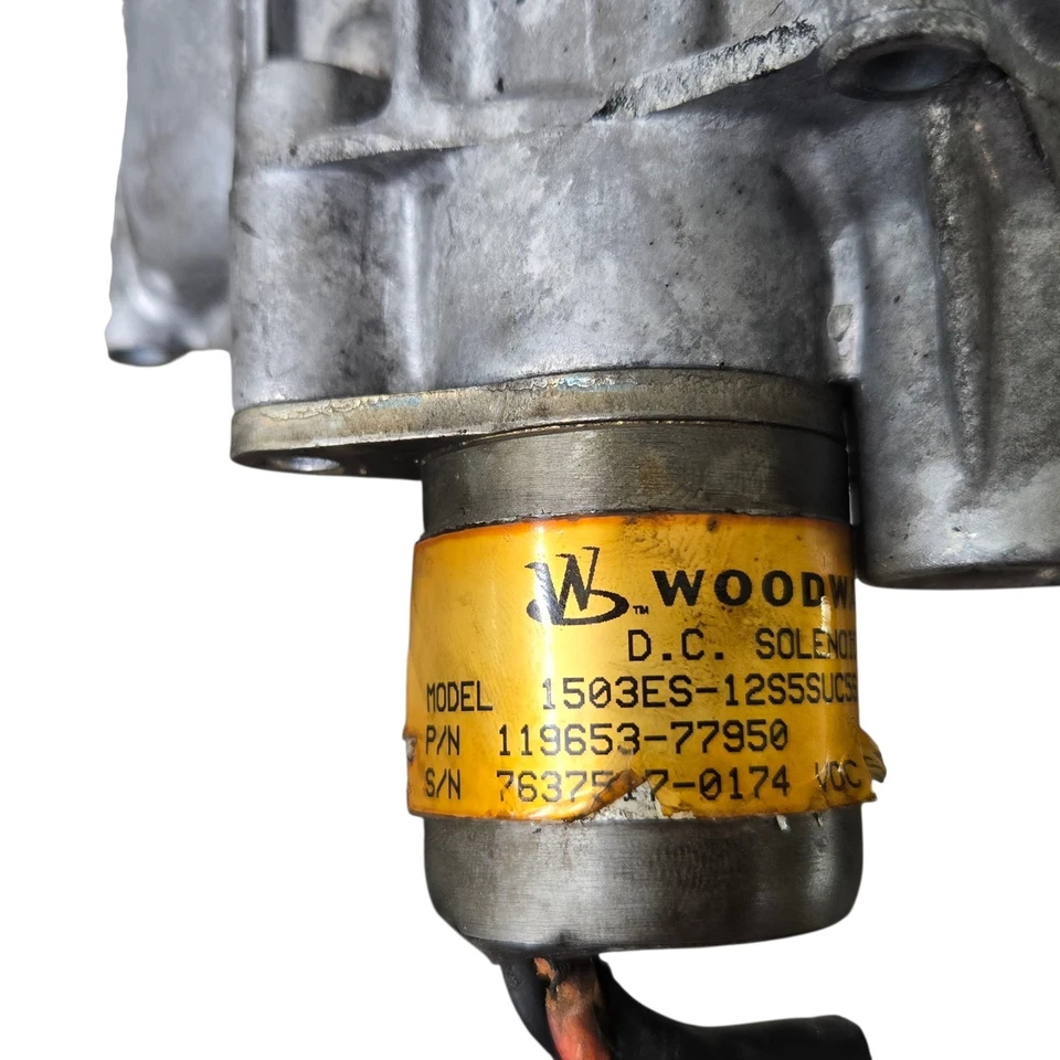 John Deere Yanmar 3TNE68 Apagado de Combustible Solenoide Gobernador Acelerador Carcasa OEM Foto 4 de 4