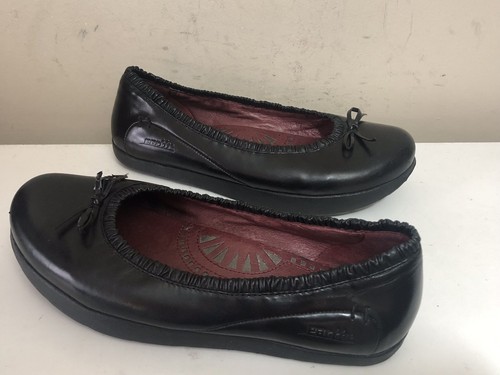 Zapatos planos de ballet originales Earth Kalso Proper de cuero negro con volantes para mujer talla 7,5 B - Imagen 7 de 15