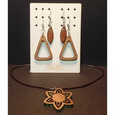 BOHO Teardrop Pierced Earrings Necklace Set 3 Wood Green Acrylic Flower USA 41