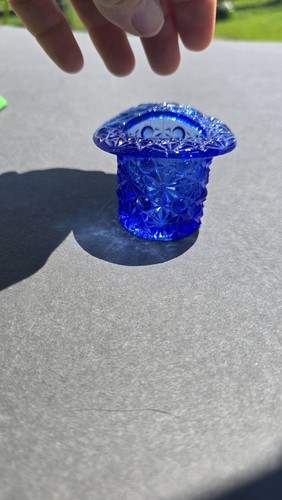 Vintage Fenton Glass Top Hat Toothpick Holder Daisy Button Pattern Made in USA - Picture 6 of 8