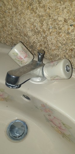 Retro 1980s and 1990s Balterley Shell Satsuma pedestal basin 1 tap champagne - Picture 3 of 7