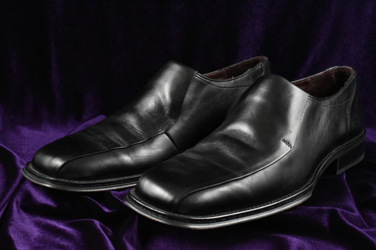 Very Fine Italian Leather Kenneth Cole 