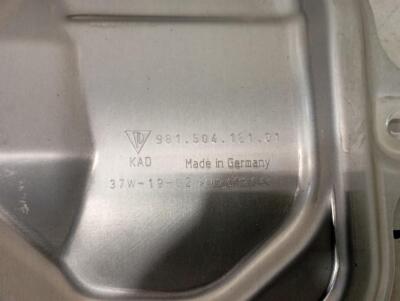 PORSCHE BOXSTER SPYDER 718 Engine cover 982827015