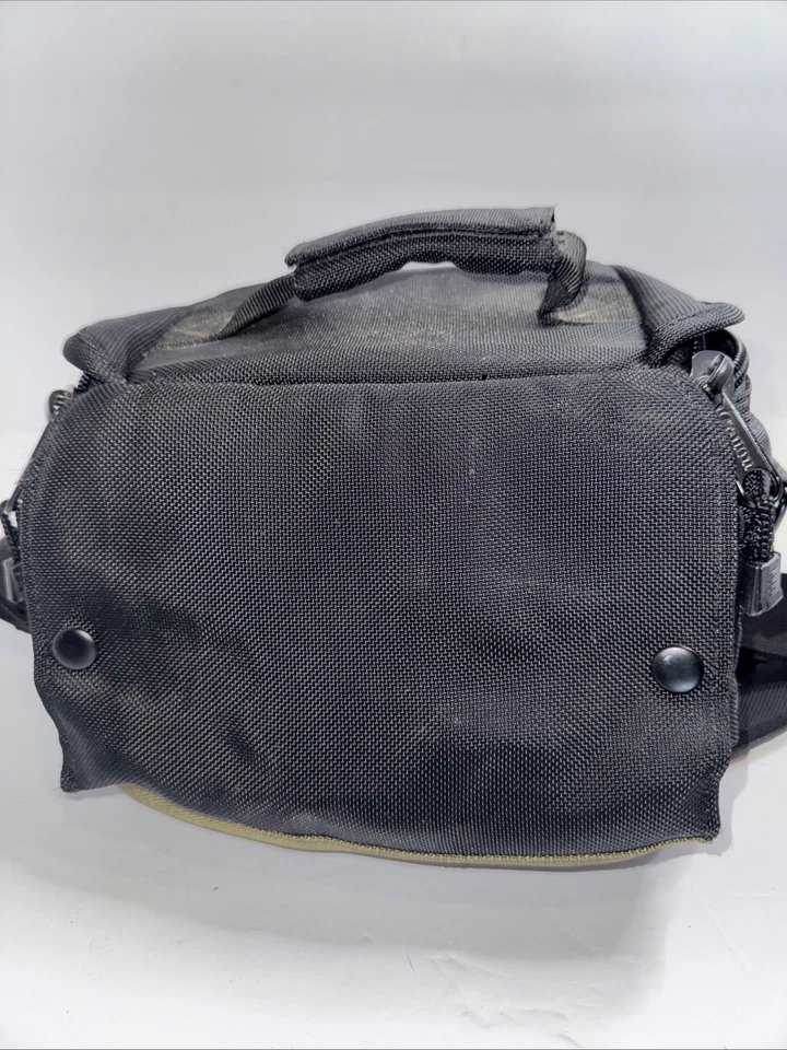 Canon Camera Bag Padded SLR Multi Strap Black & Green Carry Tote Shoulder Case - Image 4 of 4