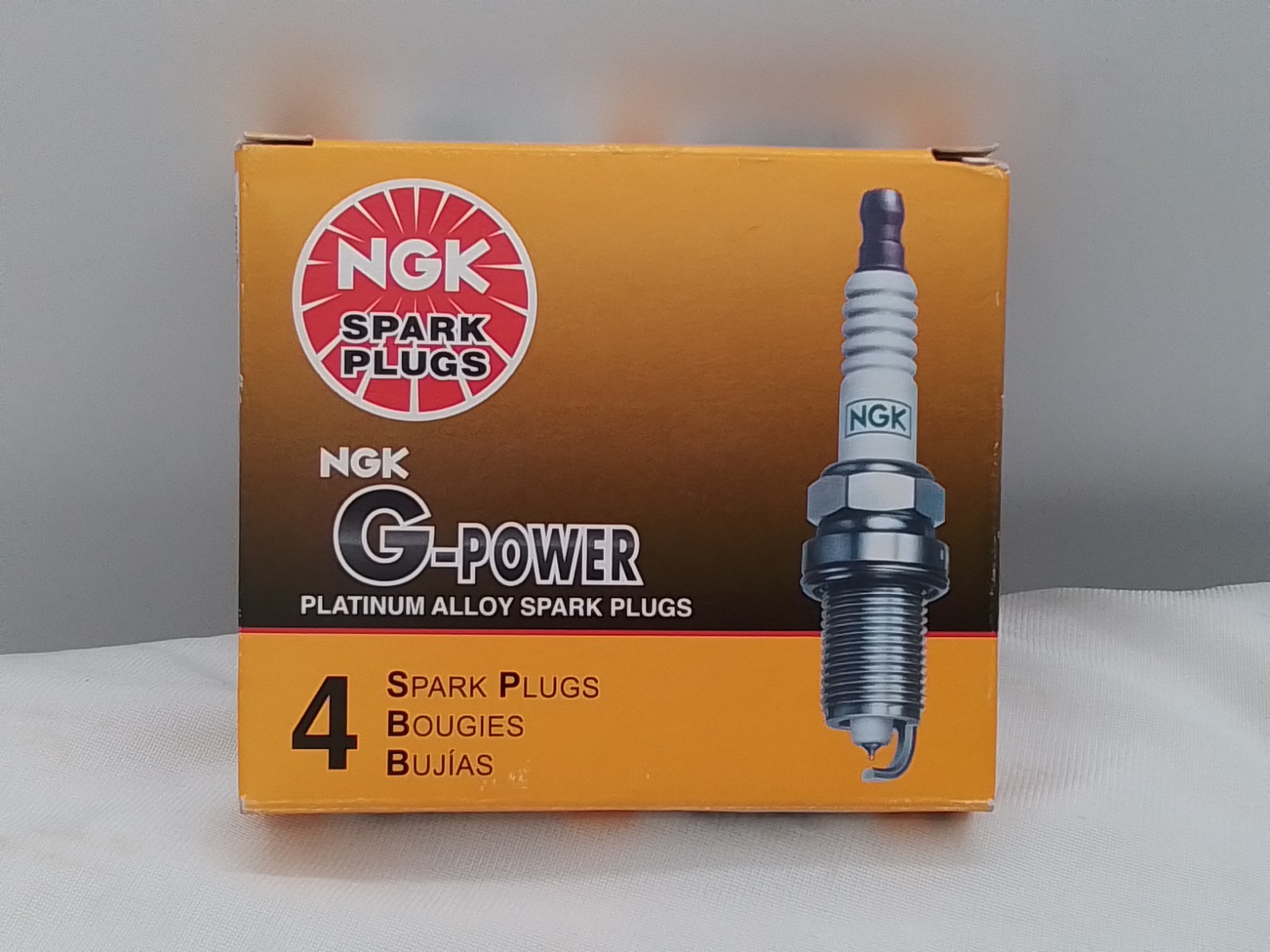 4 PACK NGK SPARK PLUGS PLATINUM ALLOY UR4GP STOCK NO. 2869 NEW OPENED BOX JAPAN