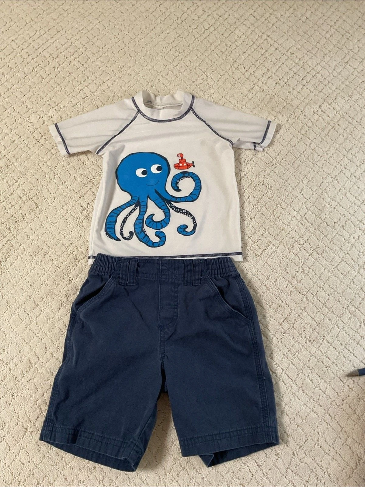 Boys Carter’s T-Shirt(4t) White & Circo Pull-on Shorts(3t) Blue Set