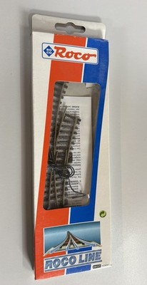 Roco Line Bogenweiche links (BWl2/3) im Maßstab H0 (Artikelnummer 42464).