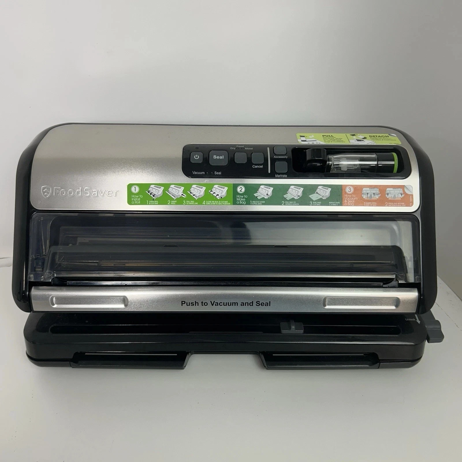 FoodSaver 2-in-1 Automatic Vacuum Sealer Machine FM5200 Works S421
Opens in a new window or tab