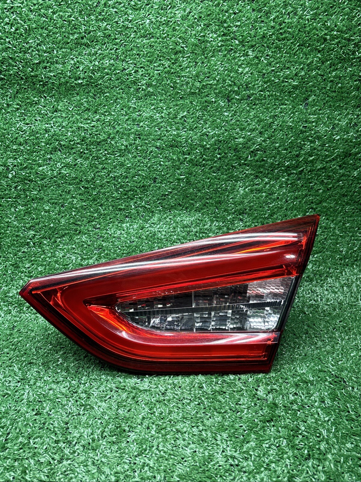 2014-2020 Maserati Quattroporte Right Rear Inner LED Taillight OEM