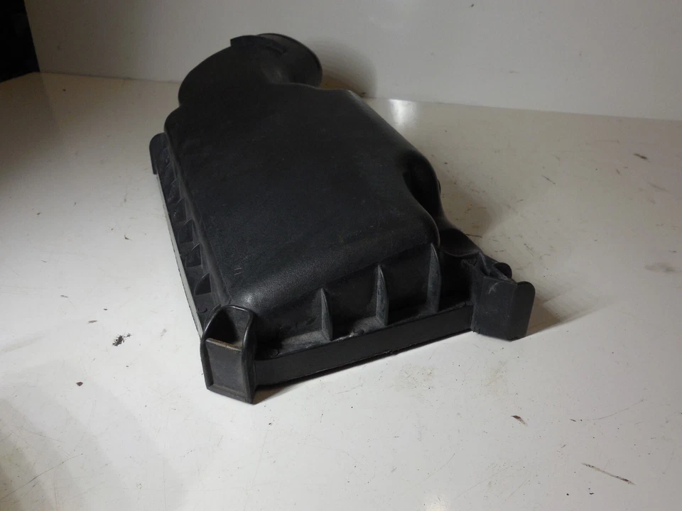 00-02 Saturn SC1 SC2 Filtro Caja Media Carcasa Foto 2 de 4