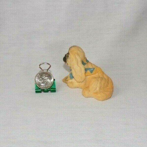 Miniature Dollhouse Dog Pet Figurine Yellow Long Hair Ears Scarf Cocker Spaniel - Picture 2 of 3
