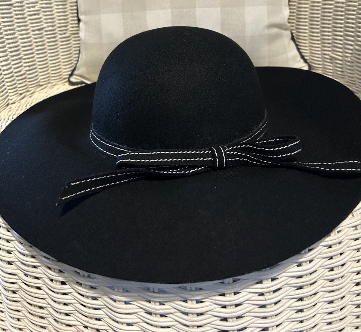 White House Black Market Black & White Floppy Hat Vintage White House Black Market Women main image 2