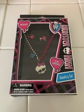 Monster High Necklace Earrings Jewelry Set Cute Kids Youth New