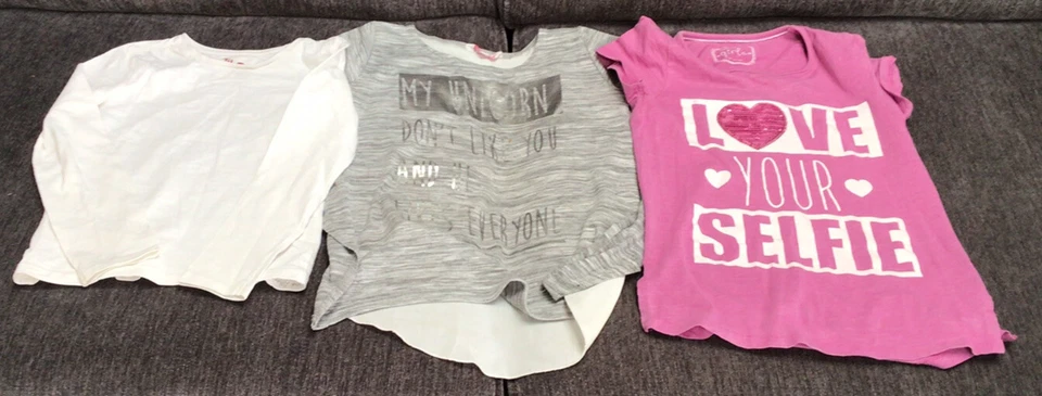 Young Girls - 3 Tops 1 Long & 2 Short Sleeved As Shown In Photos Size 7-8 Yrs P1 - Image 4 of 4
