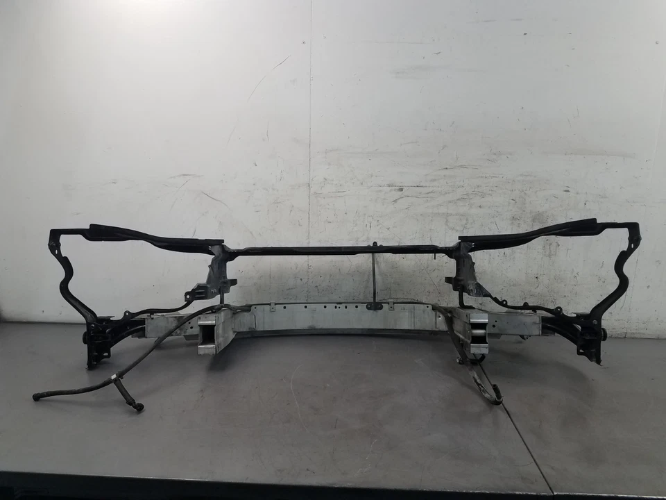 Mercedes Benz AMG E 63 2012 radiador delantero núcleo soporte/barra de impacto #2691 VV9 Foto 4 de 4