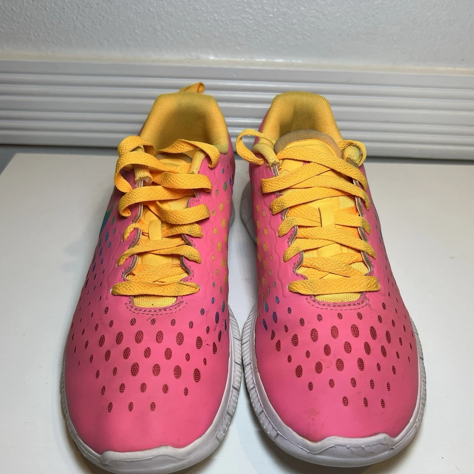 Girls 6Y Nike Free Express Running Shoes Sneakers Pink Bright Vibrant Colorful - Image 3 of 4