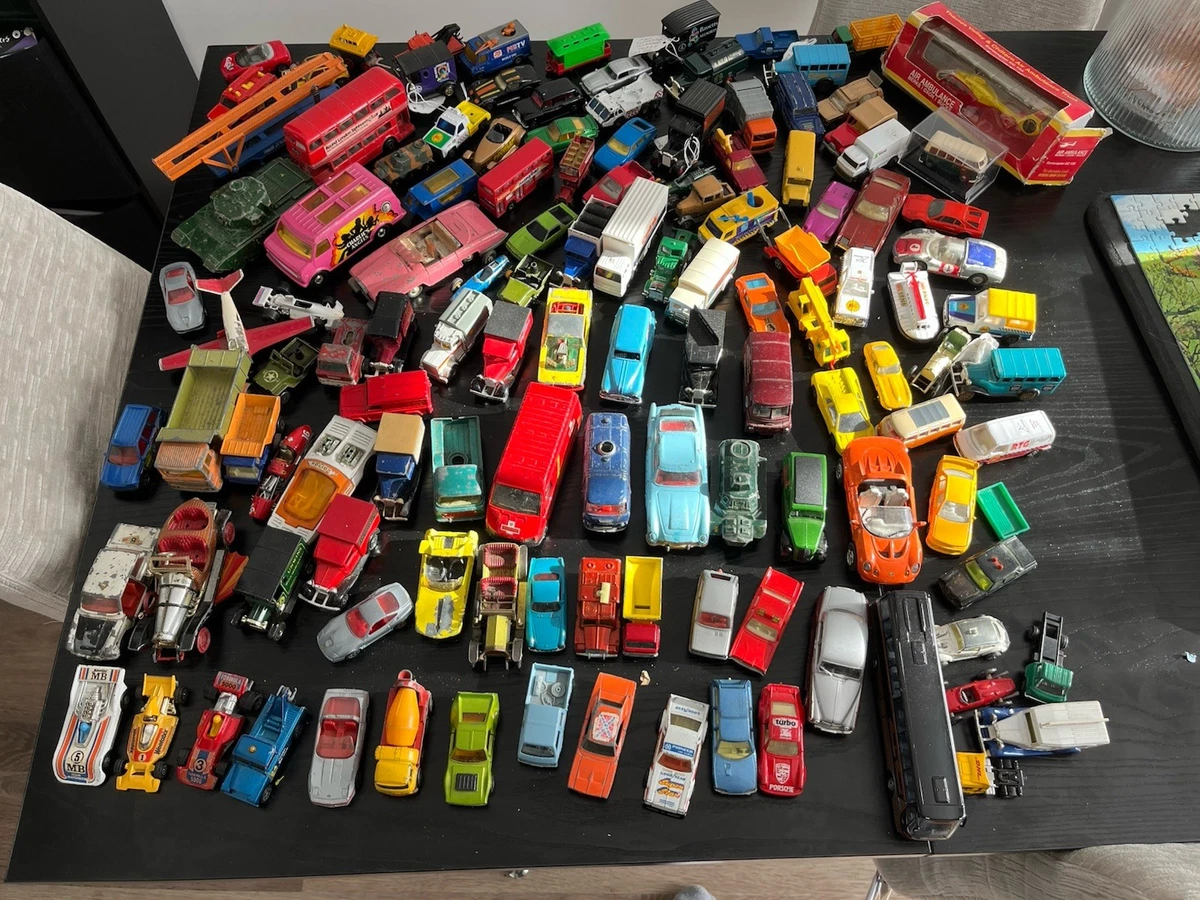 SPOT ON AUSTIN A 60 CAMBRIDGE  No Dinky / Solido / Corgi Toys