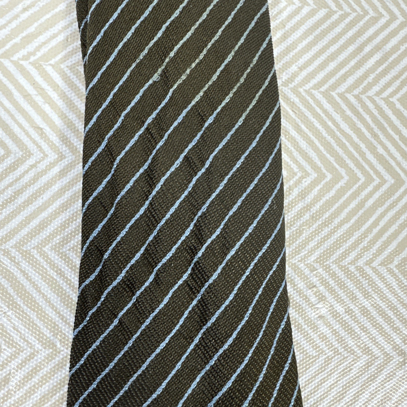 Picture 4 of 6