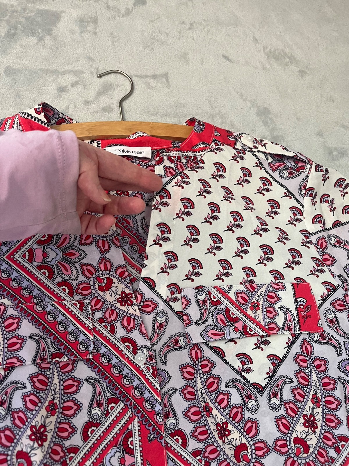 Calvin Klein Roll Sleeve V Neck Button Down Women’s PLUS Size Paisley L/S Blouse thumbnail 7