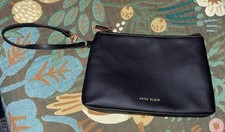 BLACK ANNE KLEIN WRISTLET ZIPPED CLUTCH POUCH