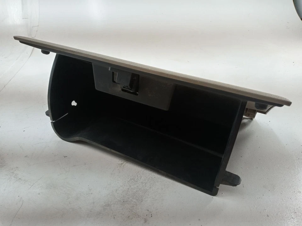 2007-2014 Ford Expedition Front Glove Box OEM Tested - Изображение 2 из 4
