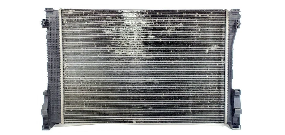 Mercedes GLK350 2010 2011 radiador OEM sin PZEV A2045000403 Foto 2 de 4