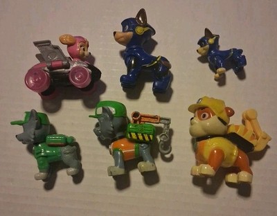 Lot Of 6 Paw Patrol Figurines