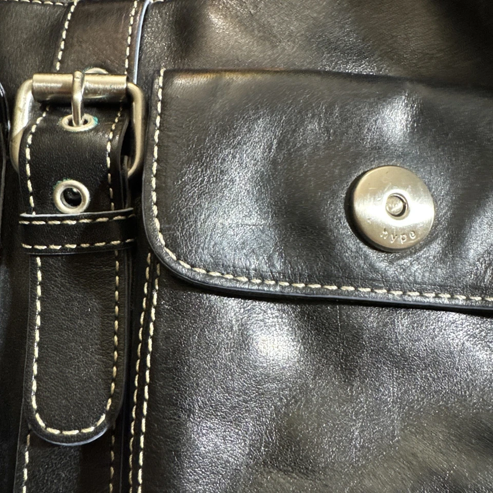 Cartera de cuero negra Hype Foto 2 de 4