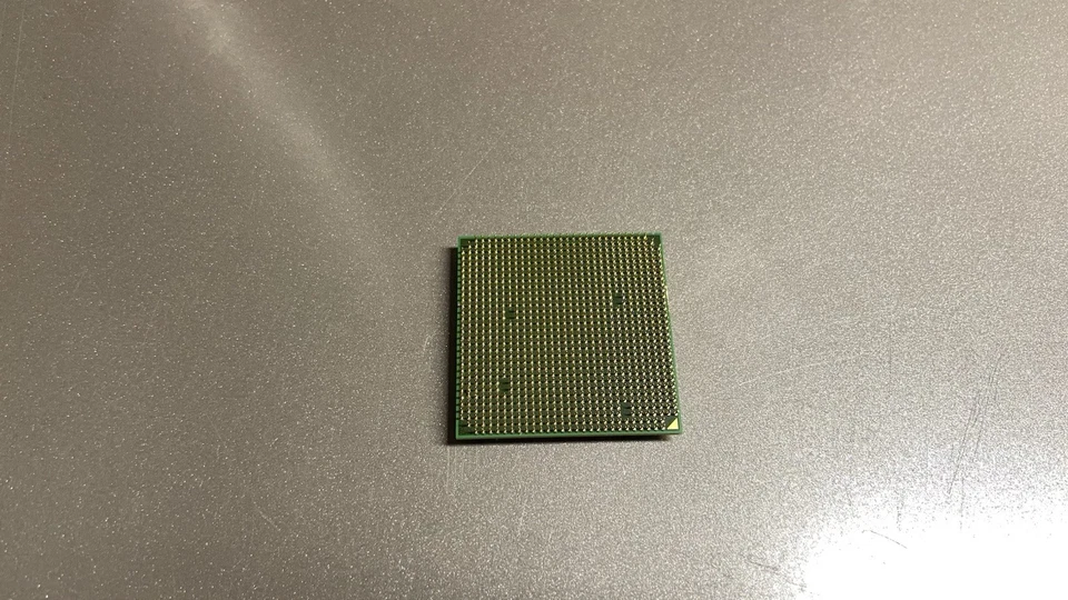 AMD Athlon X2 7750 Black Edition 2.7GHz Dual-Core Socket AM2+ AD775ZWCJ2BGH CPU - Image 3 of 3