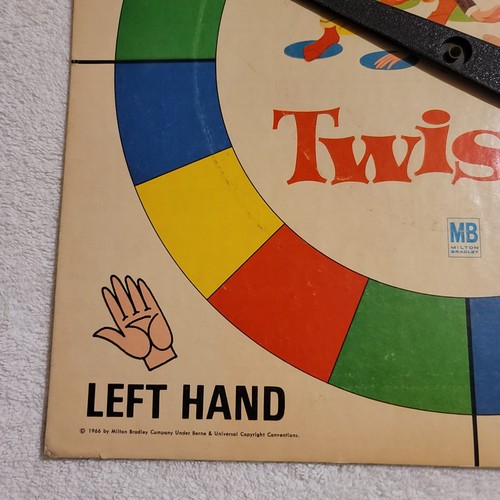 Vintage 1966 Twister Spinner Board & Mat - Picture 3 of 6