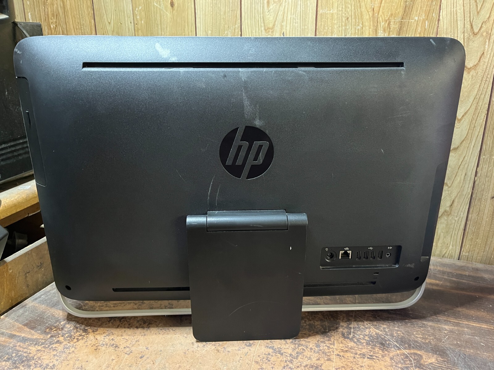 HP Pavilion 23p010 23" MultiTouch AllinOne Computer i3 6GB 1TB