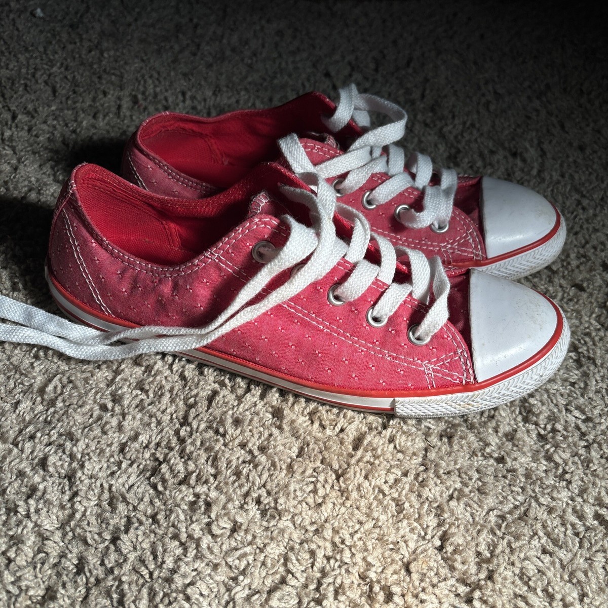 Converse Shoes Womens 6 Chuck Taylor All Star Dainty Ox Red Canvas