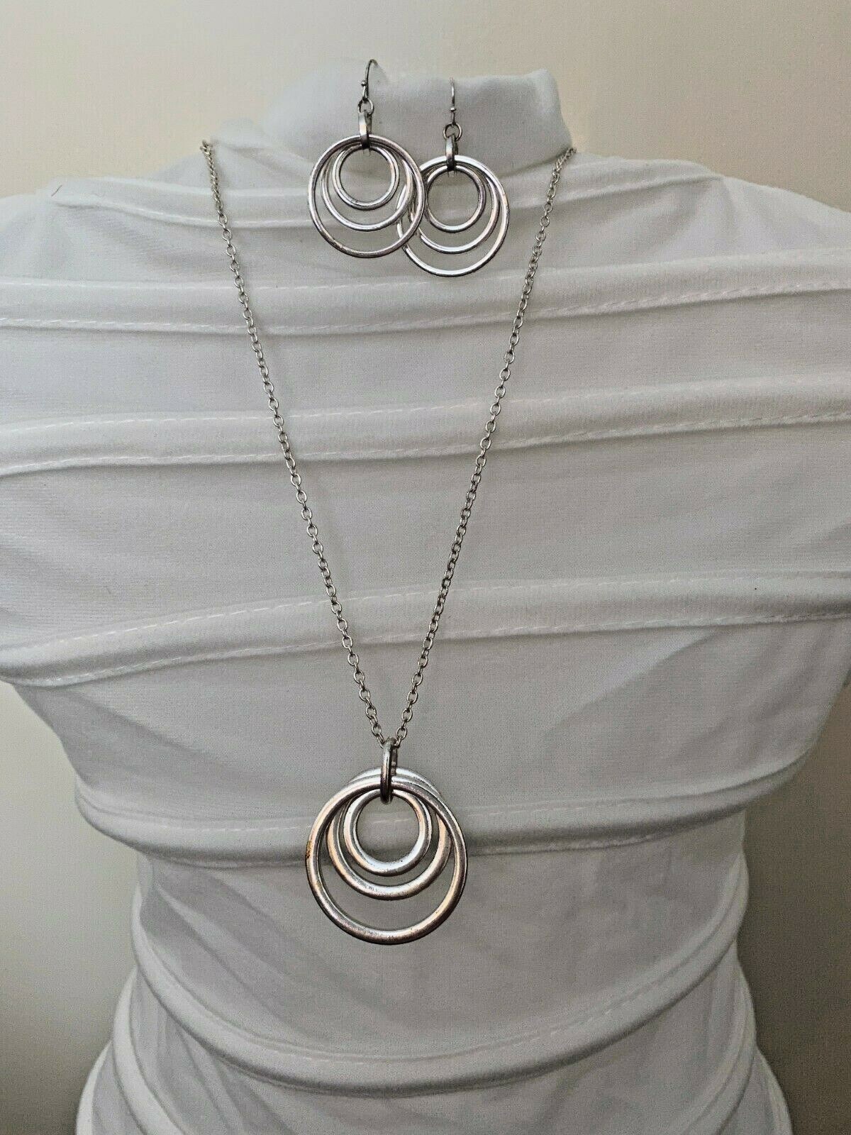 Multiple Circle within Pendent Silver-toned Chain… - image 1