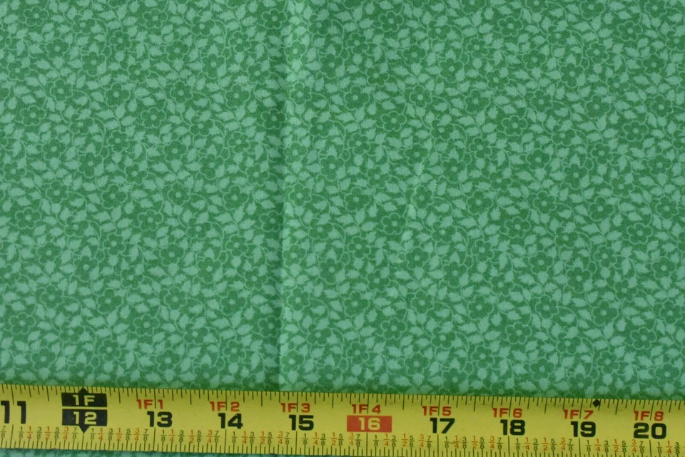 29" Long, Green Floral on Green, Maywood/Willowberry/Cottage Romance, P4953 - Image 2 of 4