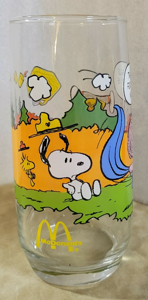Vintage 1983 McDonalds Knotts Camp Snoopy Collection Glass Peanuts