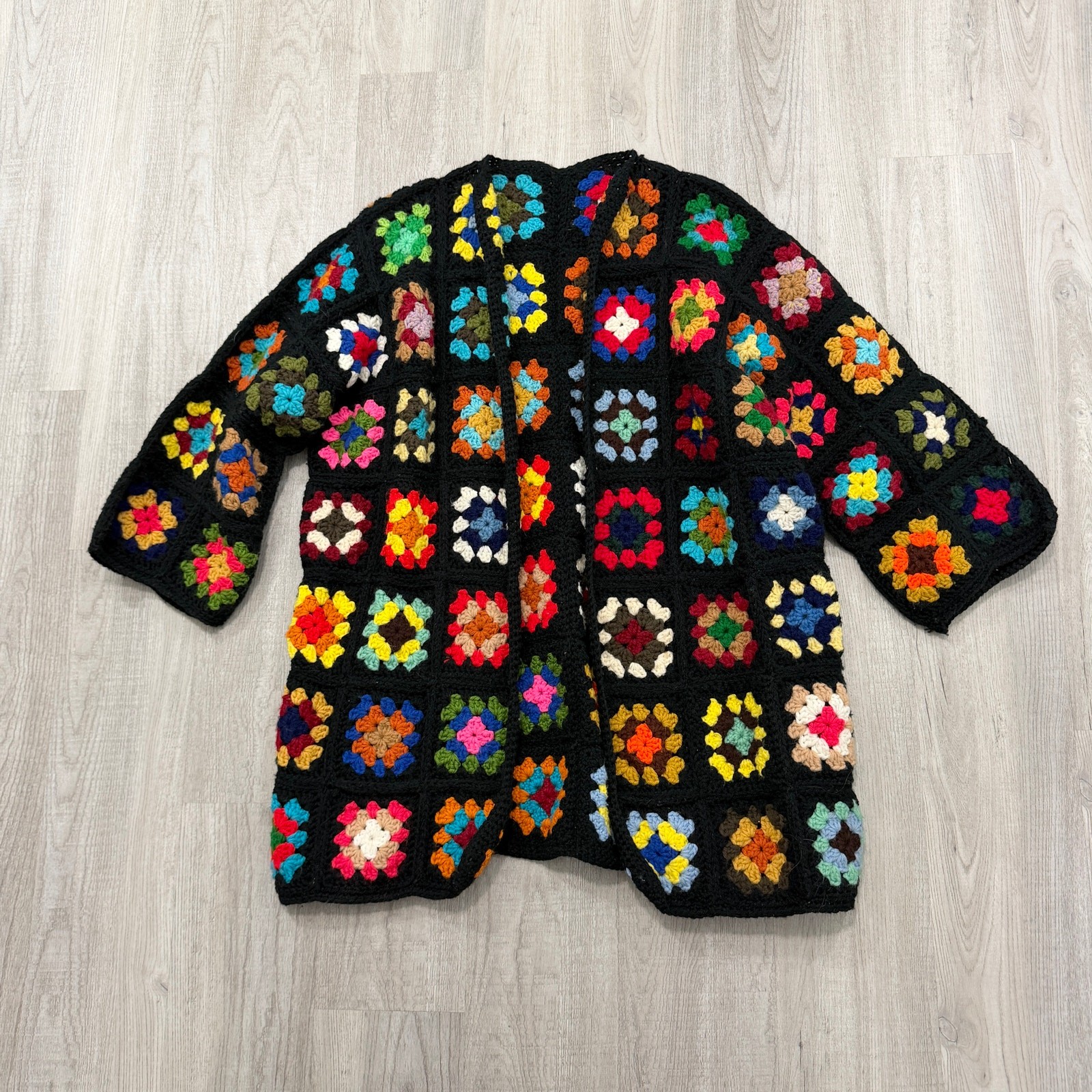 Vintage Crochet Granny Square Patchwork Floral Ca… - image 1