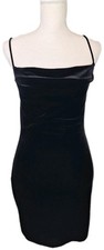 MISTYROSE SzM Velvet Bodycon Mini Dress Criss Cross Back Straps Square Neck Blk