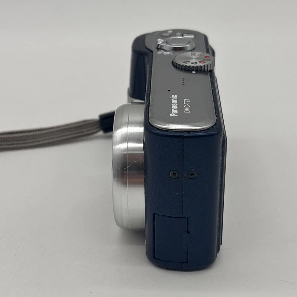 Panasonic Lumix DMC-TZ1 5MP CCD Sensor Digital Bridge Camera 10x Zoom Untested - Image 4 of 4