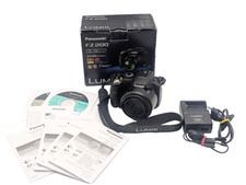 Panasonic Lumix FZ200 Digitalkamera Zubehörpaket getestet OVP Sehr Gut 12,1MP