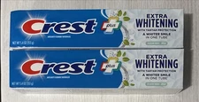 2 CREST Plus Extra Whitening with Tartar Protection Clean Mint Toothpaste 5.4 Oz