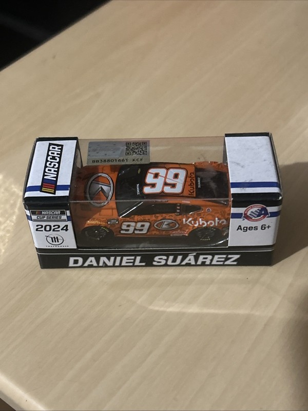 Daniel Suarez #99 KUBOTA Day of the Dead Camaro ZL1 1:64  C992465KUBDZ